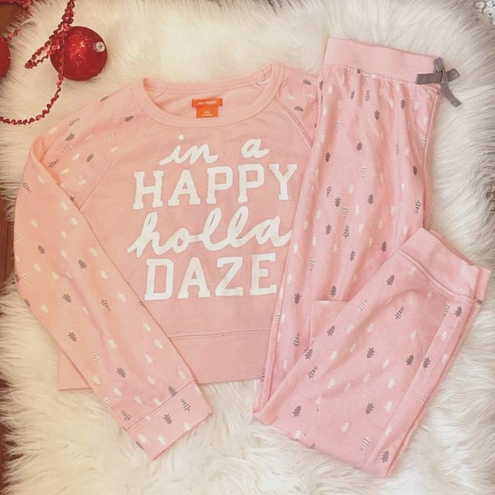 Girls Christmas Holiday Pajama PJ 2pc Set In A Happy Holla Daze Pink Trees Sz M